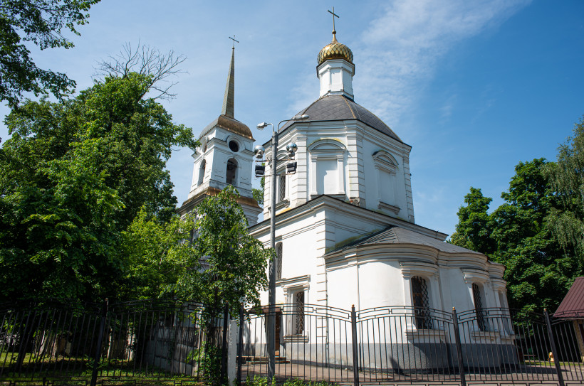 Раменская церковь бориса и глеба. Храм Бориса и Глеба Раменское. Борисоглебский храм Раменское. Храм Бориса и Глеба в Вышгороде. Раменское храм Борисо Глебский.