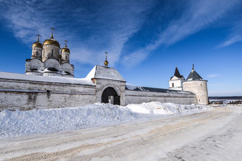 Реферат: Можайский Лужецкий Ферапонтов монастырь