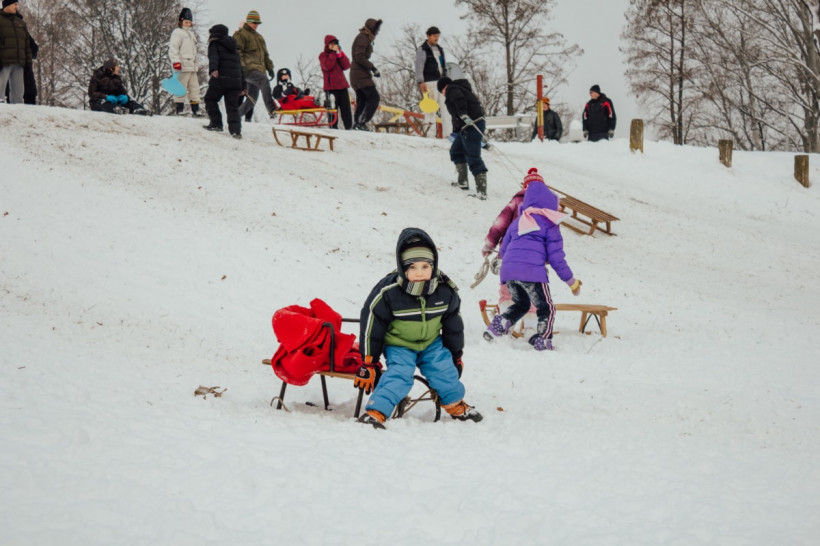 Где в Казахстане этой зимой жители сами организовывают бесплатные развлечения для детей