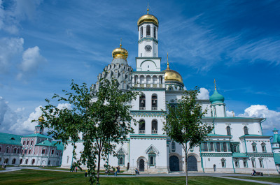 Истра, Новоиерусалимский монастырь летом