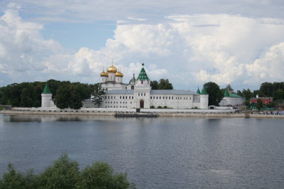 Кострома, Ипатьевский монастырь