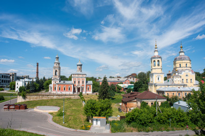 Серпухов, Соборная Гора, вид со смотровой площадки, Успенская Церковь и Церковь Илии Пророка