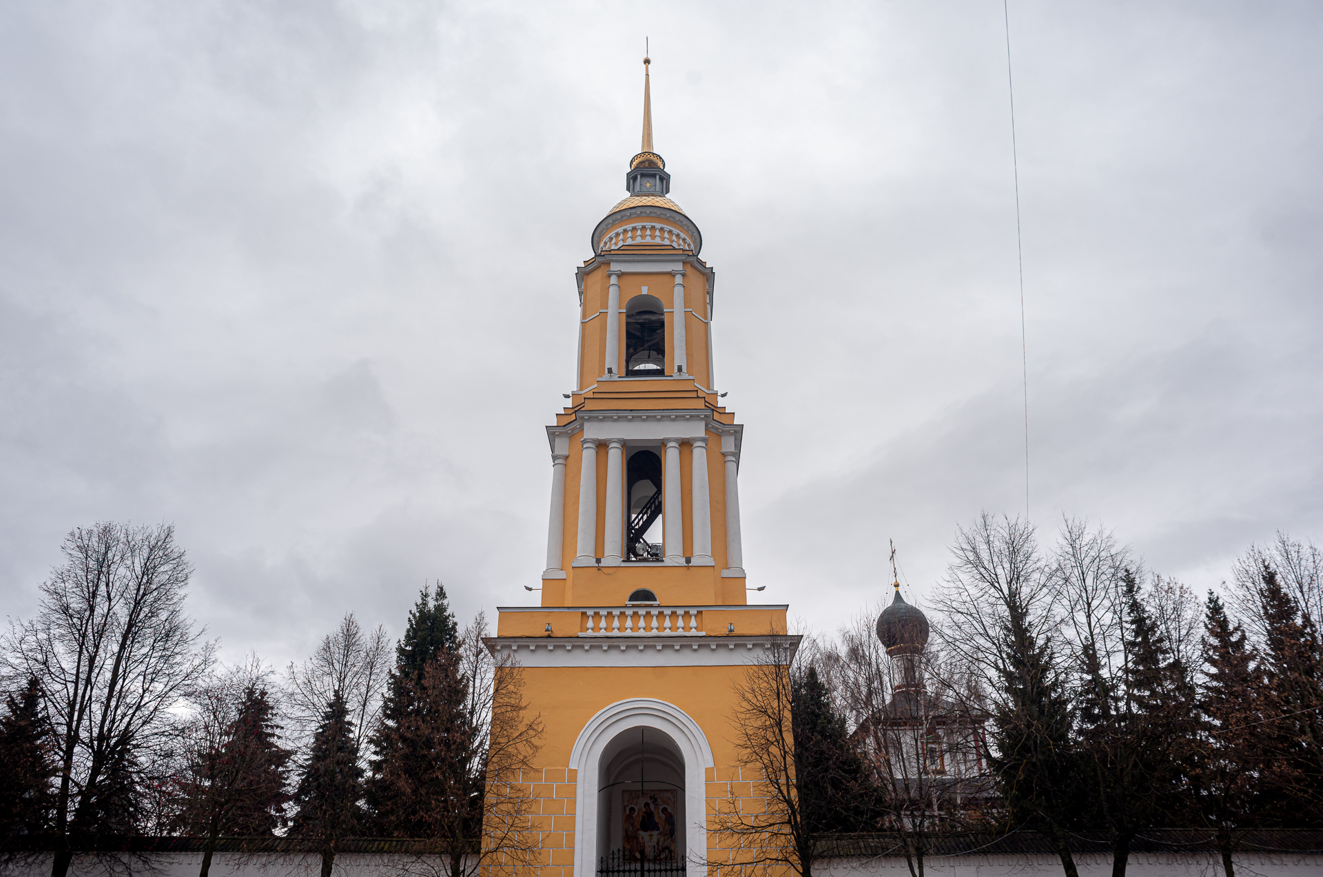 Троицкий Ново-Голутвин женский монастырь