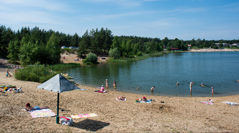 Пляжи с шезлонгами в подмосковье