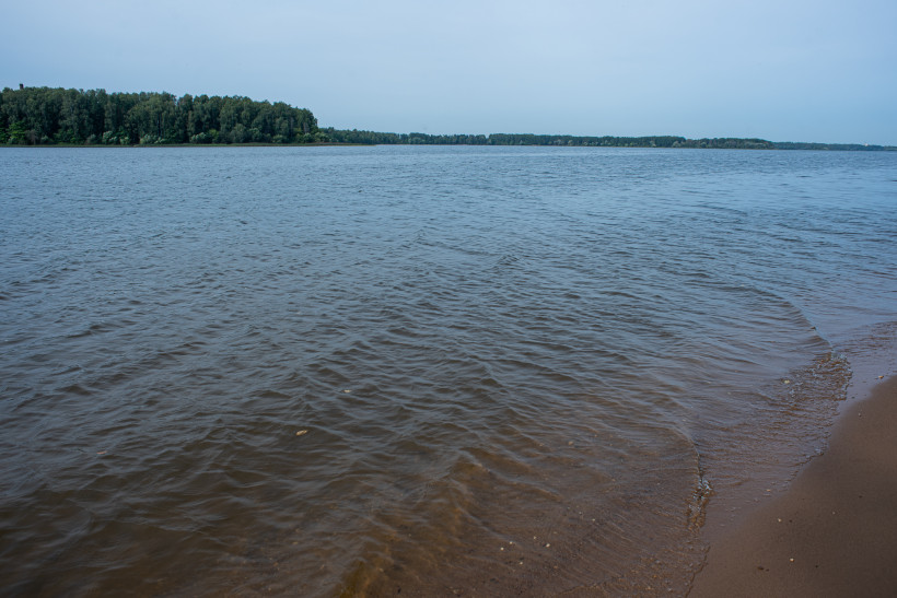 Отчеты истринском водохранилище. Истринское водохранилище Трусово. Пляж Трусово на Истринском водохранилище. Пляж Ламишино Истринское водохранилище. Истринское водохранилище Ламишино.